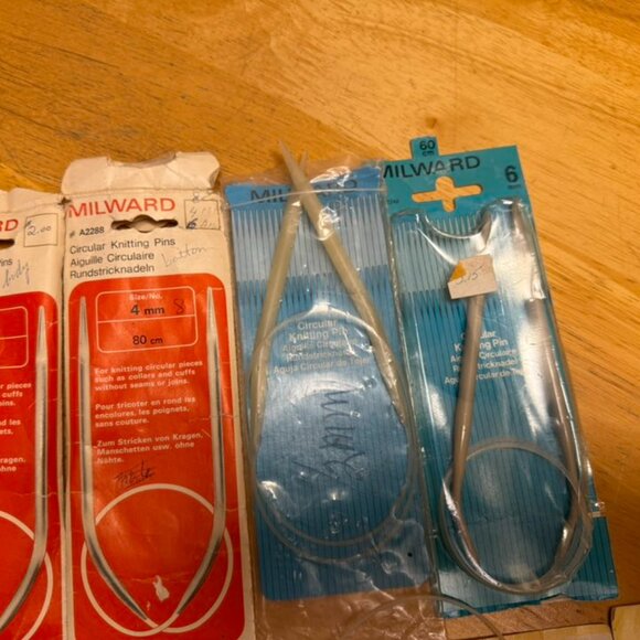Vintage Bundle of Circular Knitting Needles - Picture 3 of 5
